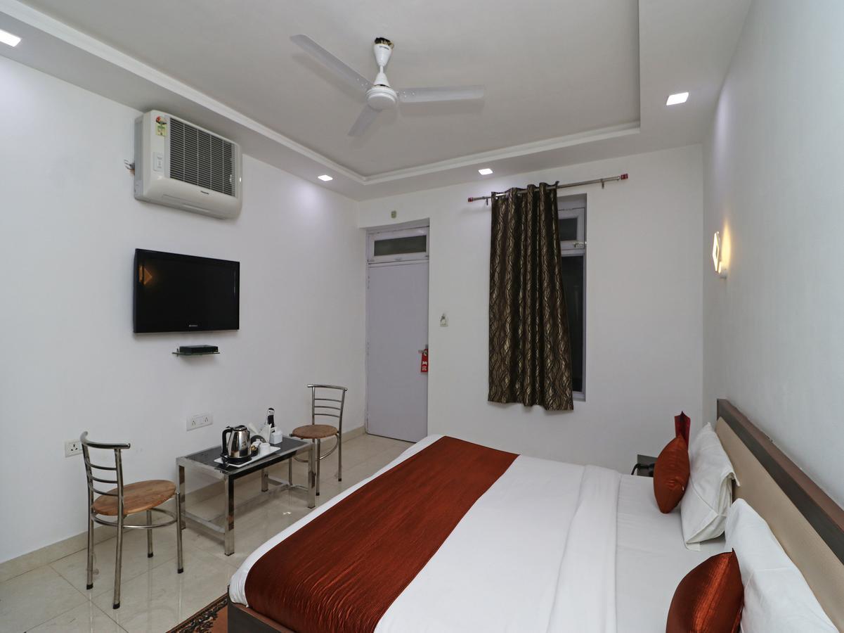 Oyo 11526 Hotel Apollo Agra  Dış mekan fotoğraf