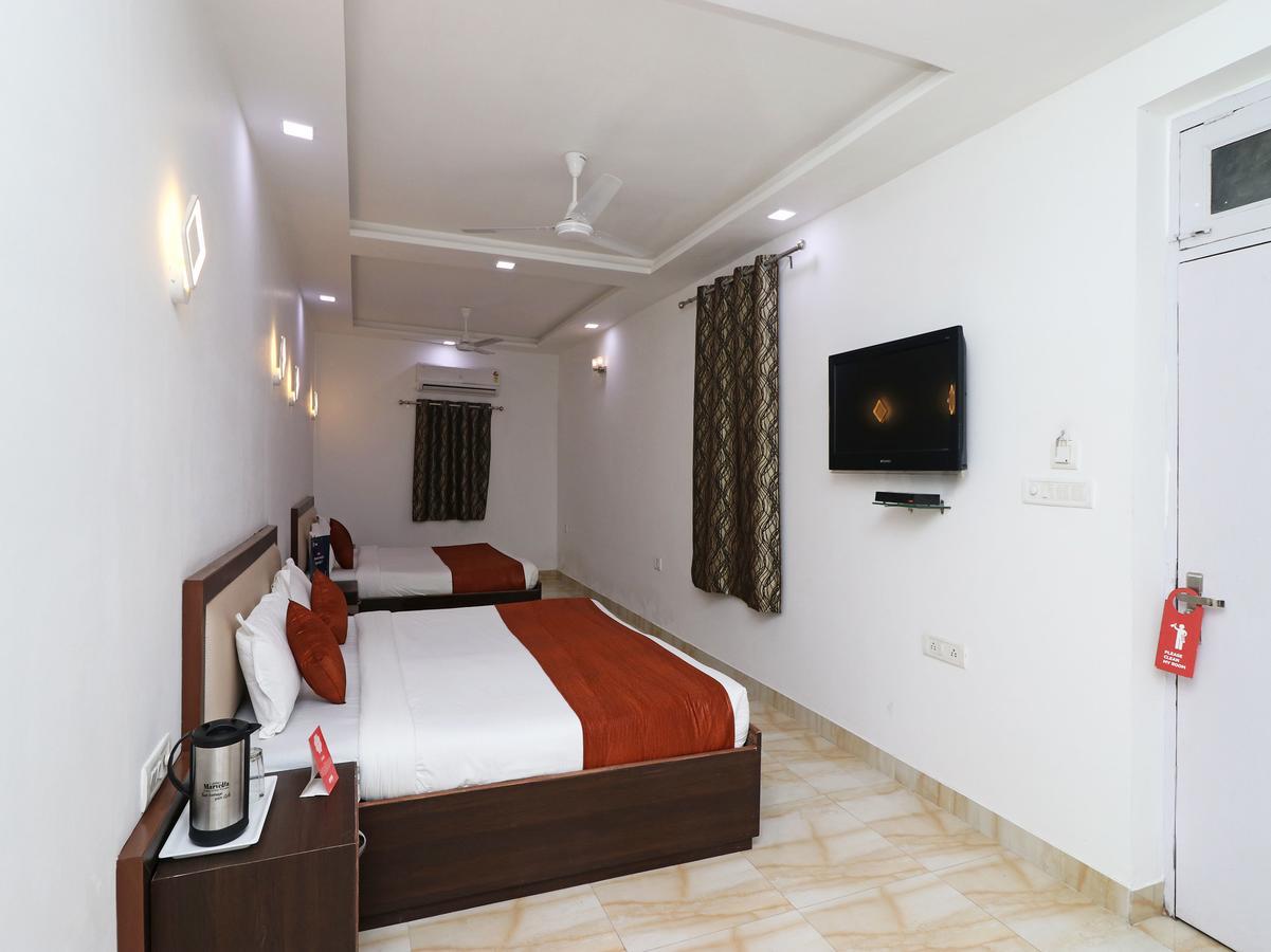 Oyo 11526 Hotel Apollo Agra  Dış mekan fotoğraf
