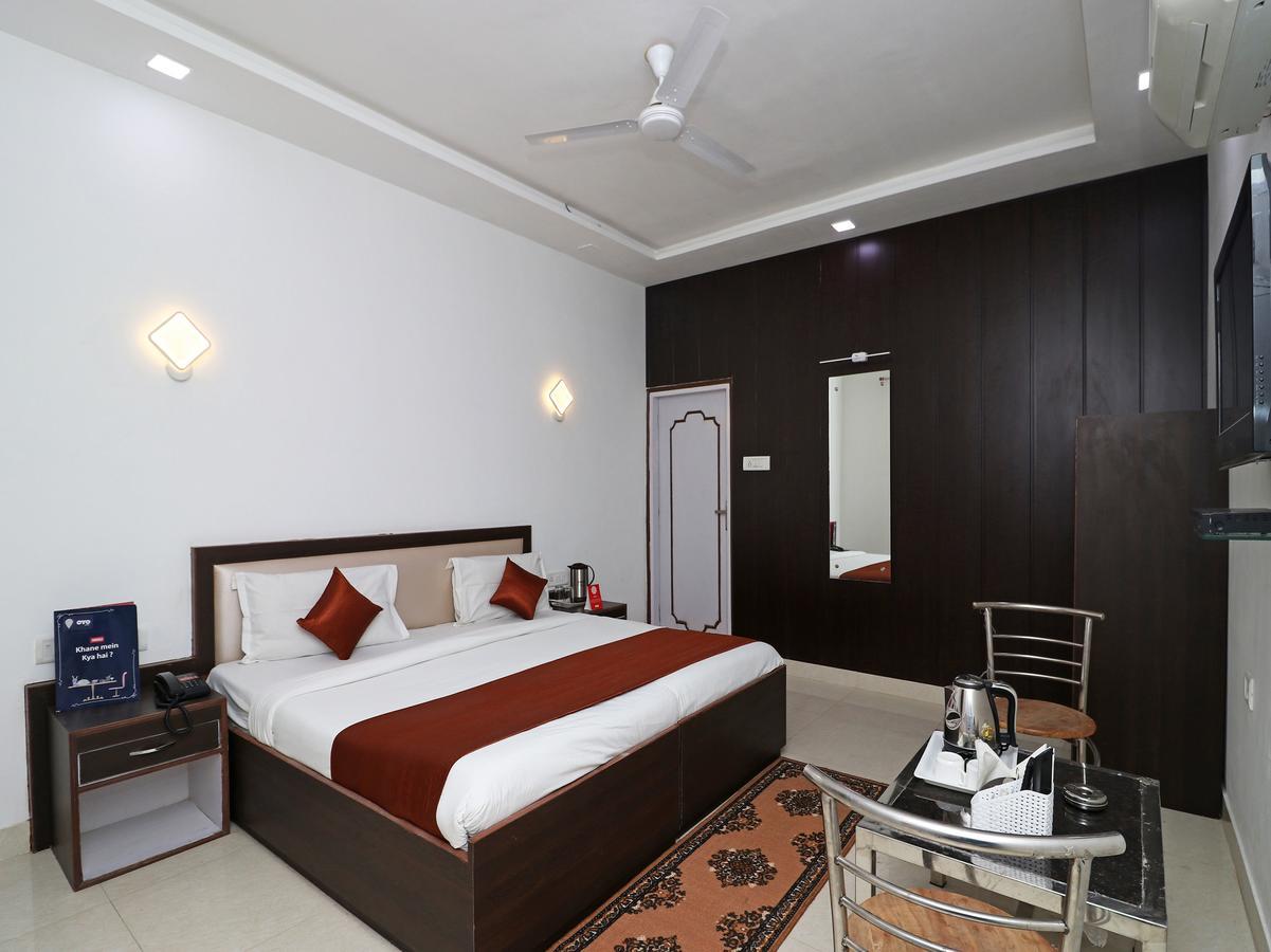 Oyo 11526 Hotel Apollo Agra  Dış mekan fotoğraf